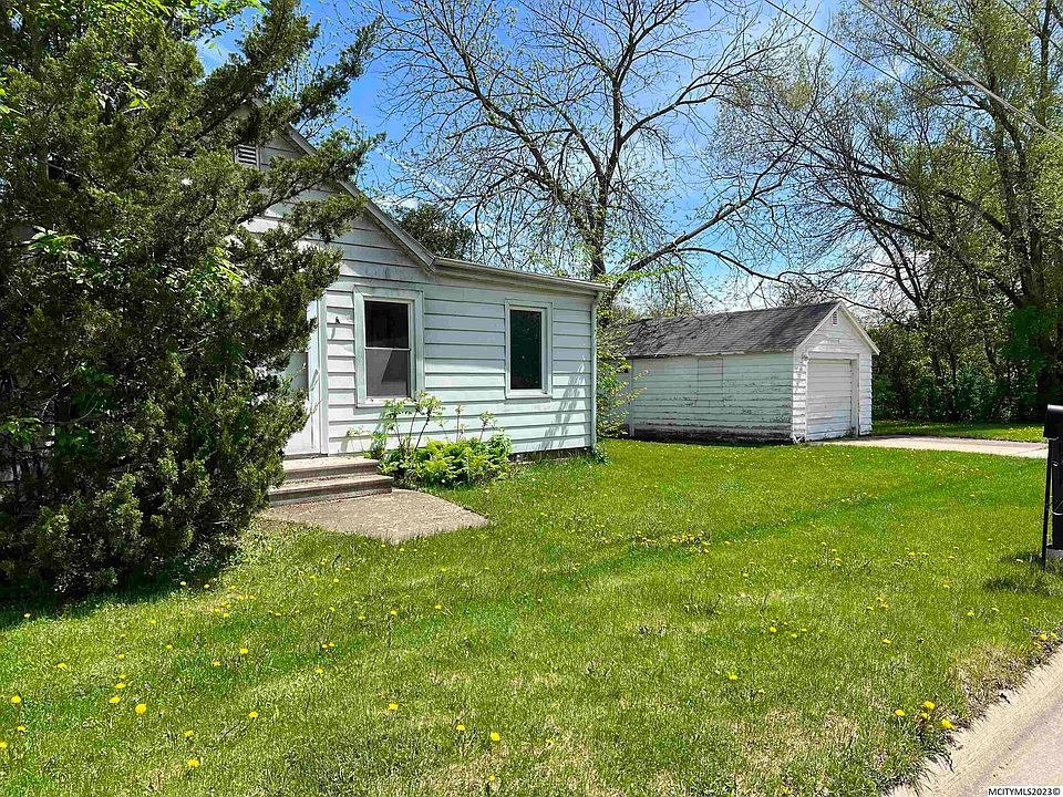 2003 S Grover Ave, Mason City, IA 50401 Zillow