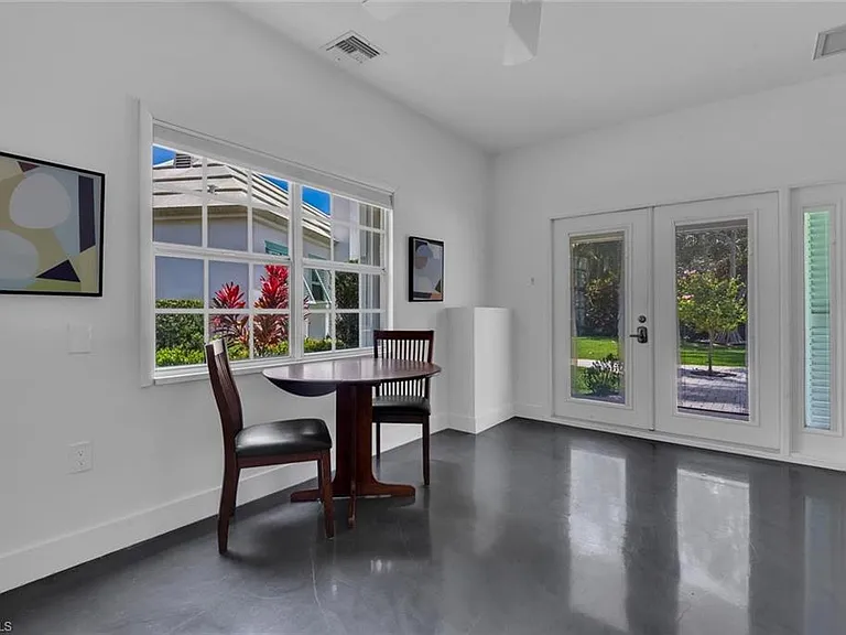 2143 Marina Dr — Photo 48