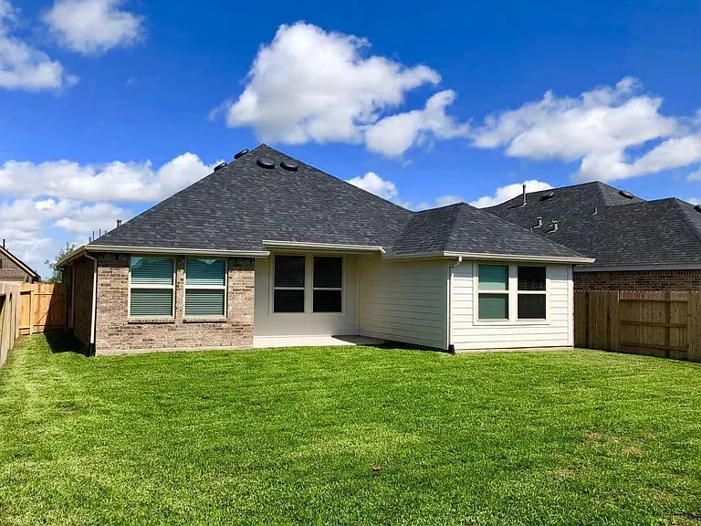 8411 Remington Bluff Ln — Photo 25