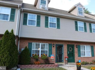 136 Orchard Ln #31, Hanover, PA 17331