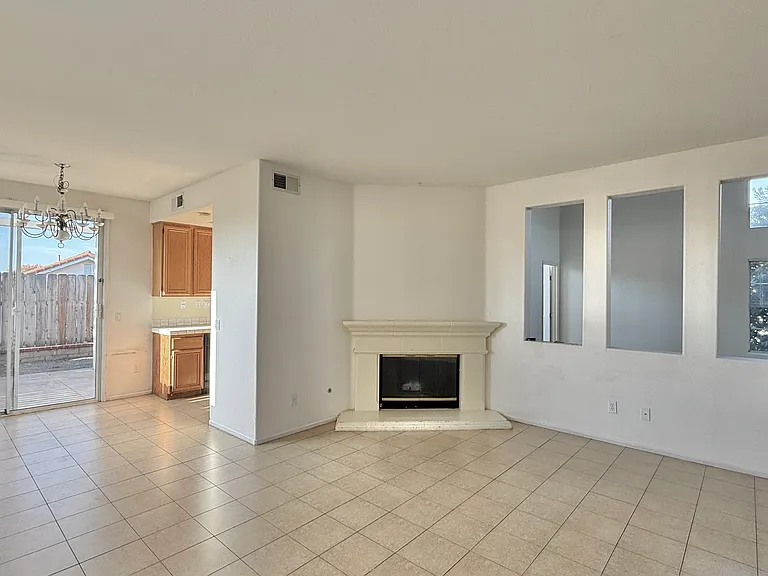 9250 Longridge Way — Photo 11