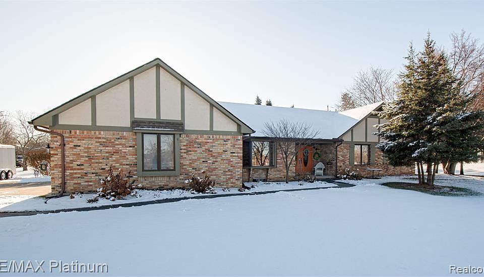 5180 Perry Rd, Grand Blanc, MI 48439 Zillow