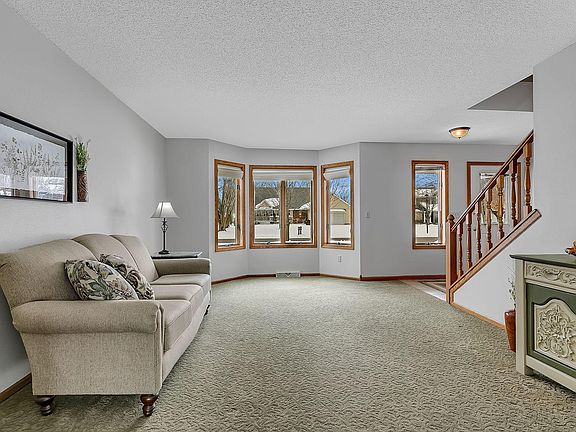 4th image of 1314 W Oakes Dr