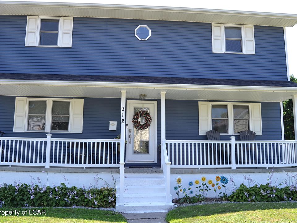 1st image of 912 Throop St