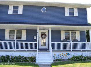 912 Throop St, Dunmore, PA 18512