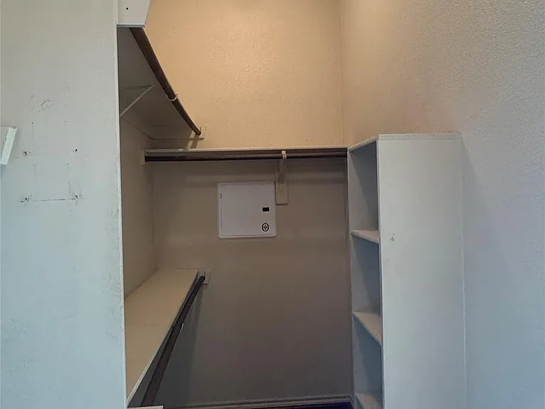 7704 Fallen Antler Pl — Photo 1