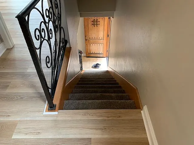 324 Kolmar St — Photo 18