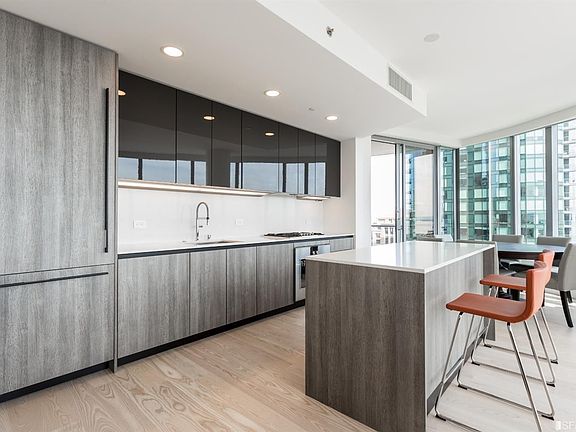 4th image of 338 Main St Unit 22C