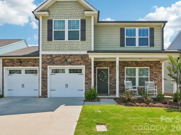 817 Alexander Commons Dr, Monroe, NC 28112