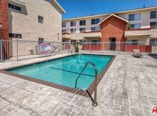 21529 Saticoy St APT 103, Canoga Park, CA 91304