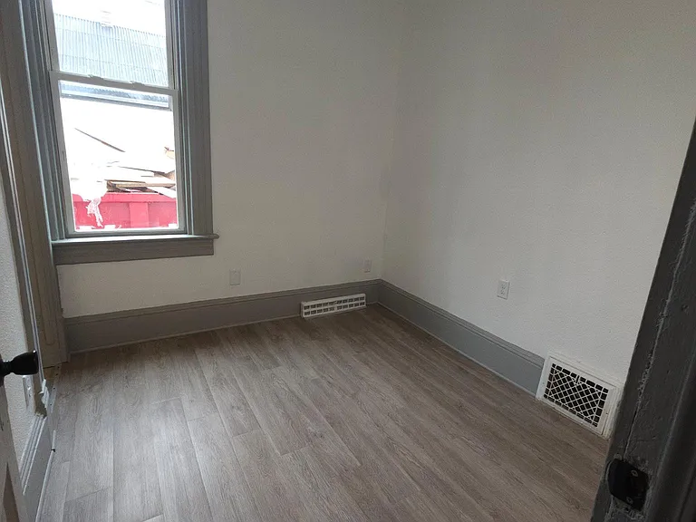 4715 10th Ave #1 — Photo 14