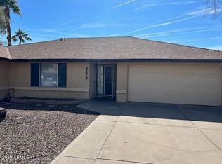 945 W Mendoza Ave, Mesa, AZ 85210