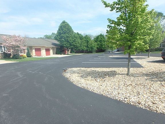 5th image of 171 Sunbrook Ln