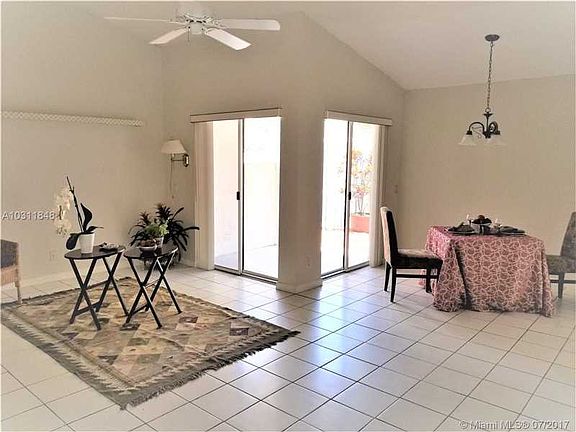 3rd image of 1551 Springside Dr
