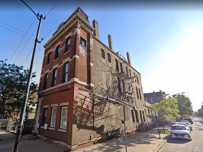 2000 S Throop St #3F — Photo 12
