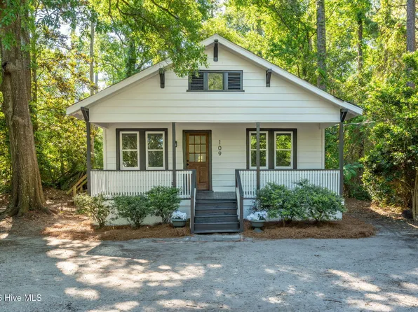 109 Pine Clay Road, Wilmington, NC 28403