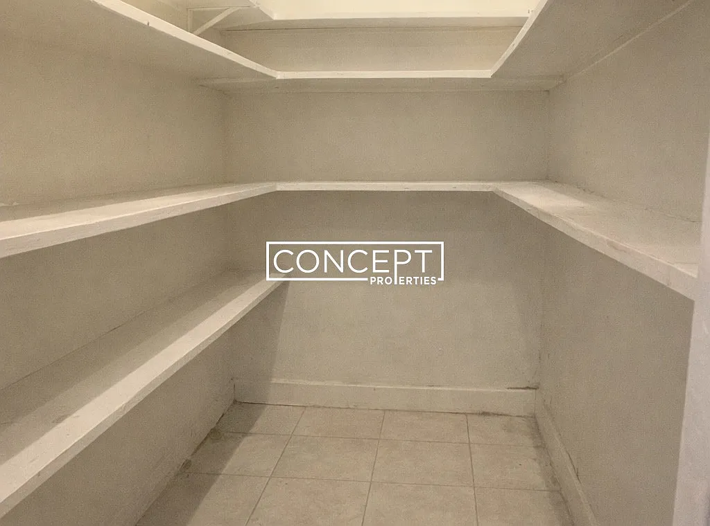 2 bed, 1.0 bath, $3,700 — Photo 4