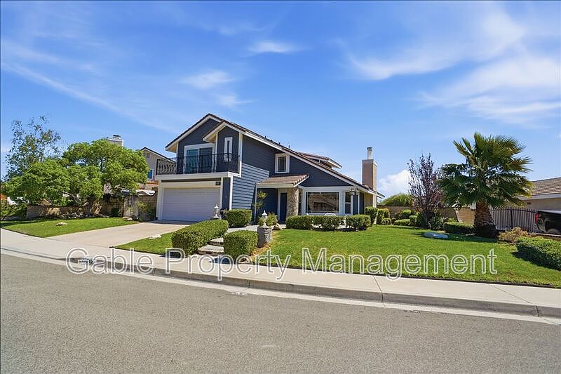 1st image of 28012 Florence Ln