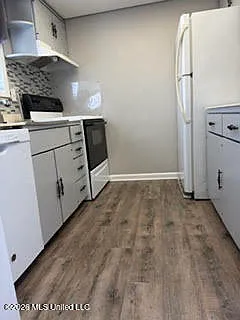 172 Lanai Vlg #W — Photo 2