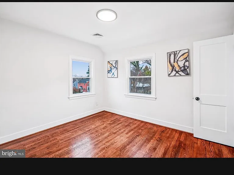 5408 14th Pl — Photo 6