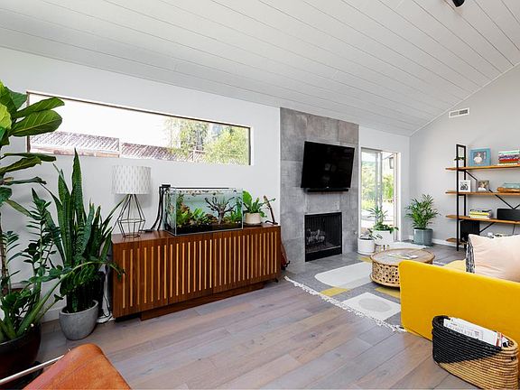 2nd image of 220 Aptos Beach Dr