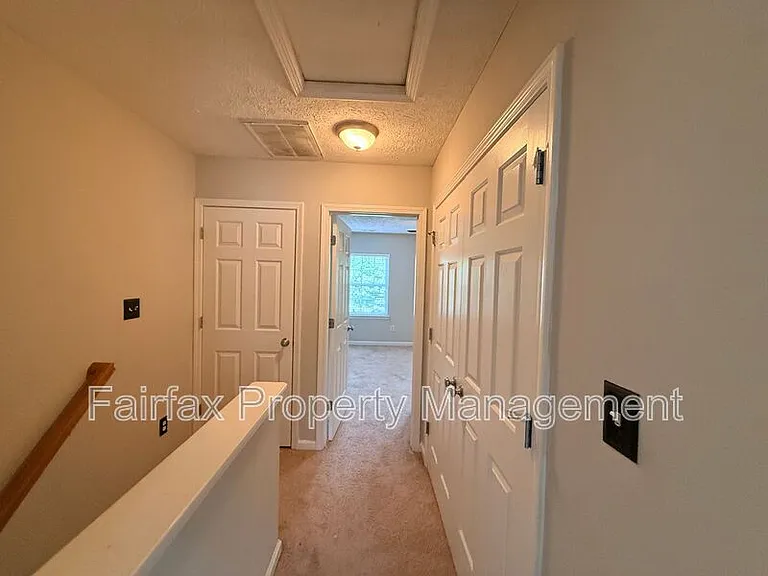 3131 Ivey Wood Ln — Photo 16