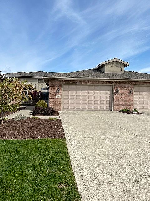 1st image of 1228 N High Pointe Ct