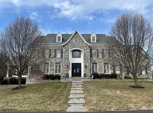 22015 Auction Barn Dr, Ashburn, VA 20148