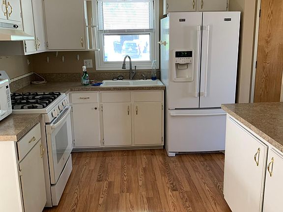 2nd image of 5649 S 52nd St