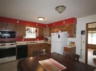 7116 Michael Ln, Pleasant Valley, MO 64068