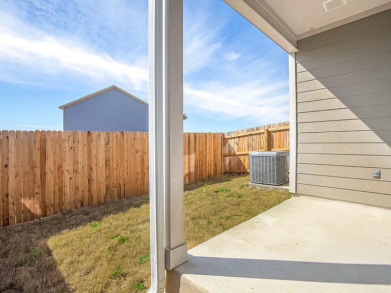 7523 Gramercy Way #101 — Photo 27