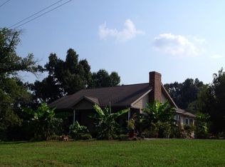 657 Tabor Rd, Eddyville, KY 42038