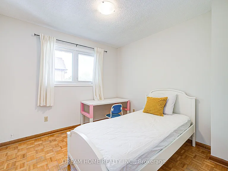 98 Weldrick Rd W — Photo 19