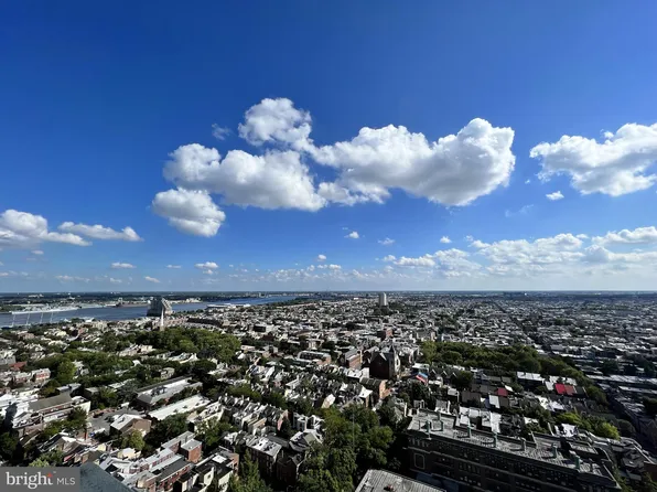 604 S Washington Sq APT 3117, Philadelphia, PA 19106