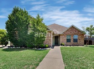 714 Quail Hollow Dr, Midlothian, TX 76065