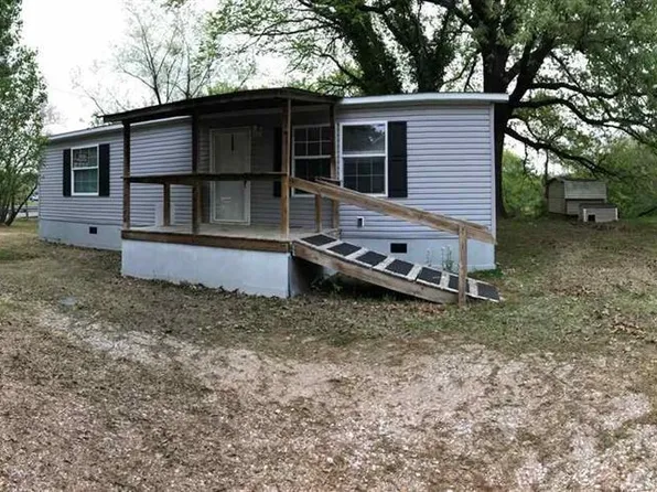 2542 Maple Dr, Atoka, TN 38004