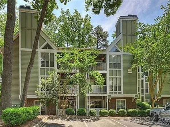 2510 Cranbrook Ln APT 8, Charlotte, NC 28207