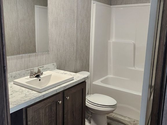 5th image of 26 Sky View Dr