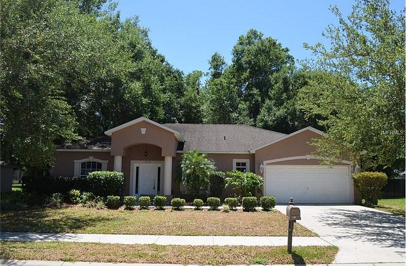 1st image of 612 White Oak Way