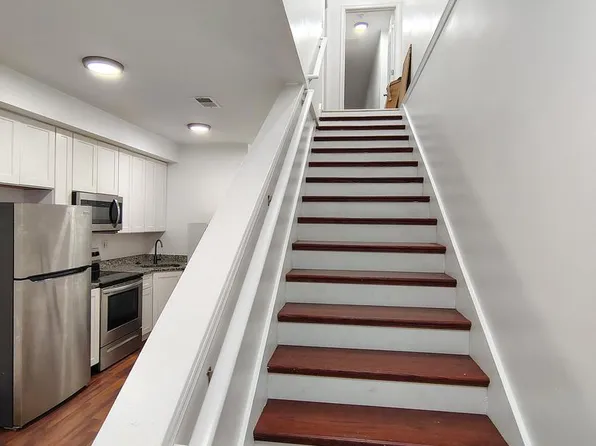 1321 E Biddle St, Baltimore, MD 21213