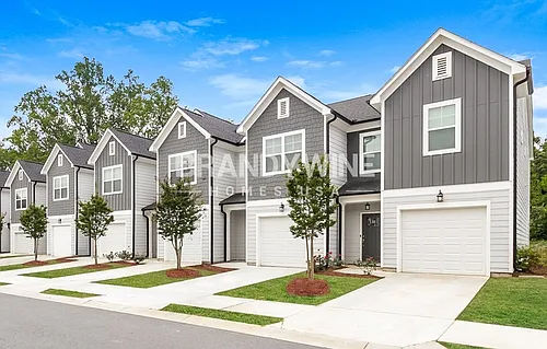 126 Crestview Way Photo 1