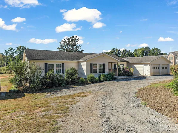 164 Hamilton St, Spindale, NC 28160