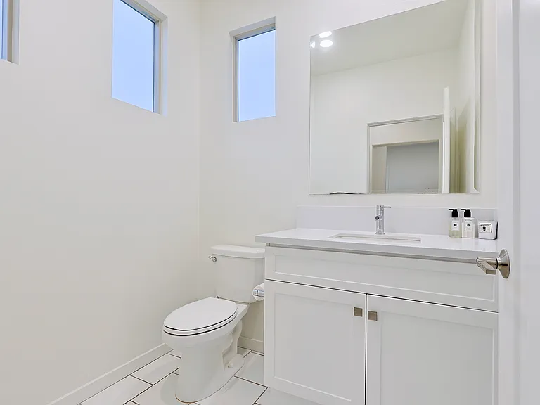 107 Terrapin — Photo 10