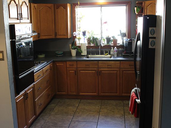 5th image of 1204 Maine Ave.
