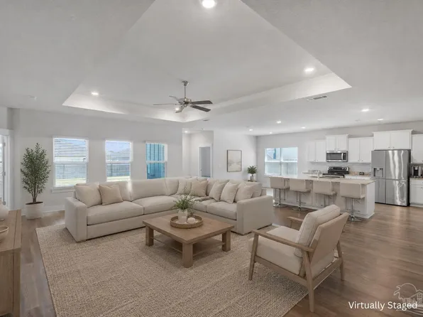 6280 Forest Bay Ave, Gulf Breeze, FL 32563