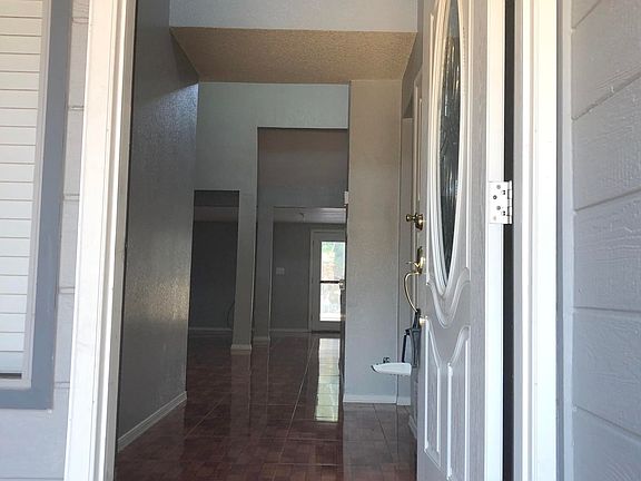 3rd image of 1542 Rebecca Ann Dr