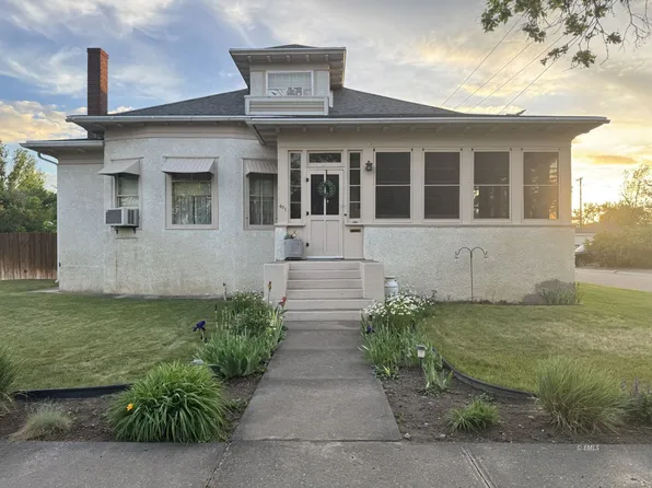 401 S Lake Ave, Miles City, MT 59301