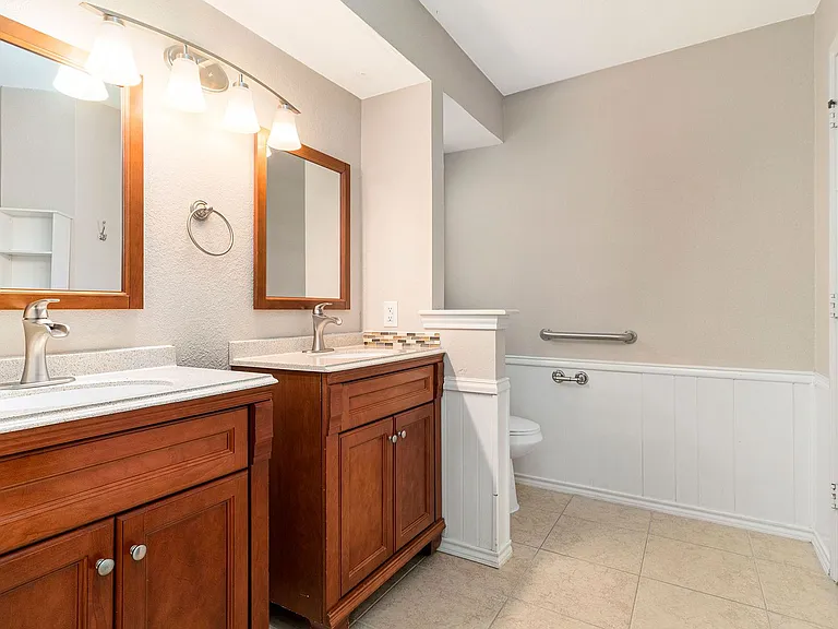 802 Pebblebrook Dr — Photo 19