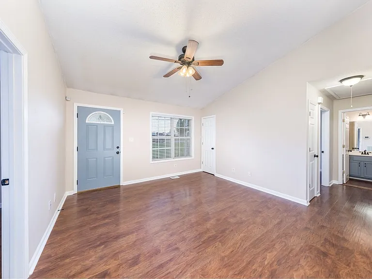 900 Granny White Rd — Photo 5