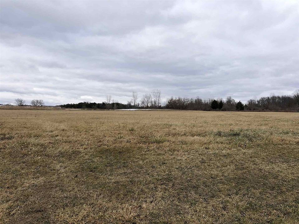 1st image of 57354 Emerald Chase Ln
